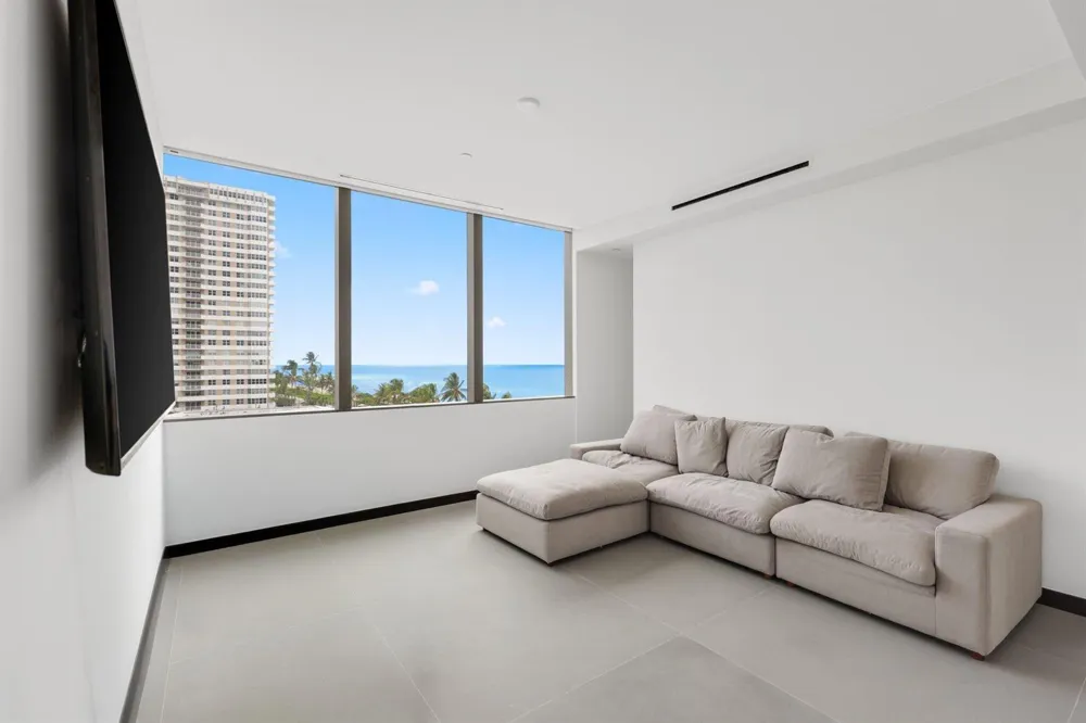 2000 S OCEAN DRIVE #5A Hallandale Beach, FL 33009