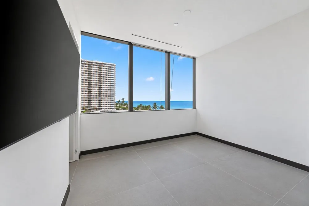 2000 S OCEAN DRIVE #5A Hallandale Beach, FL 33009