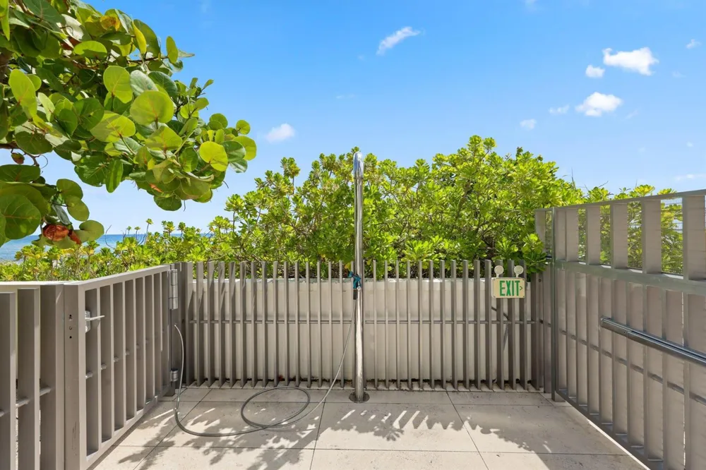 2000 S OCEAN DRIVE #5A Hallandale Beach, FL 33009