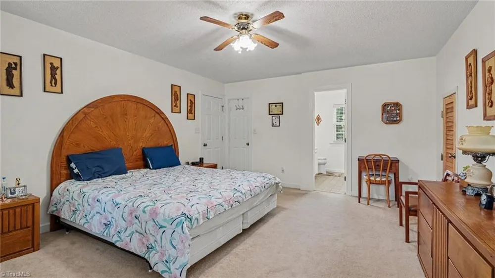 4315 Chilton Way High Point, NC 27265