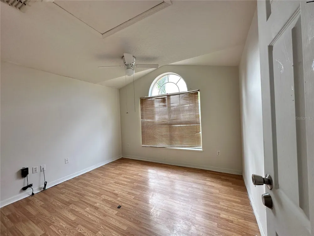 2013 HONEYBELL AVENUE Haines City, FL 33844