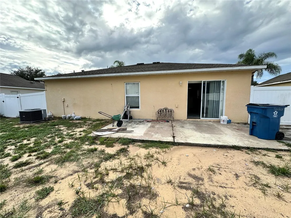2013 HONEYBELL AVENUE Haines City, FL 33844