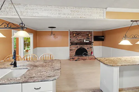 5521 Continental Road