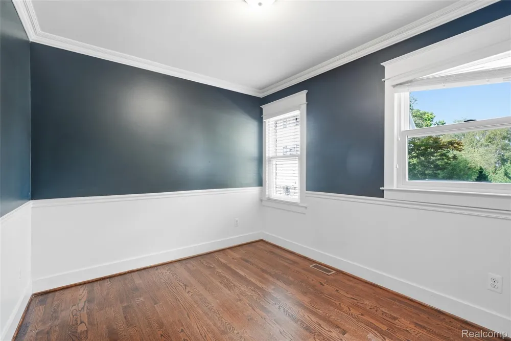 1223 Greenleaf Drive Royal Oak City, MI 48067