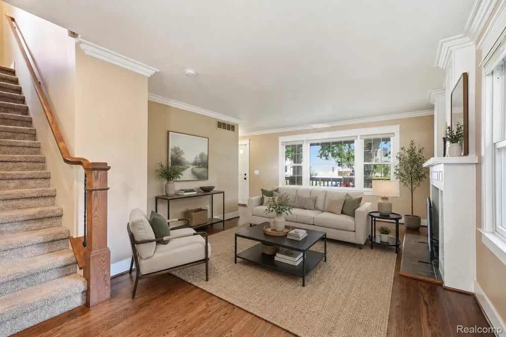 1223 Greenleaf Drive Royal Oak City, MI 48067