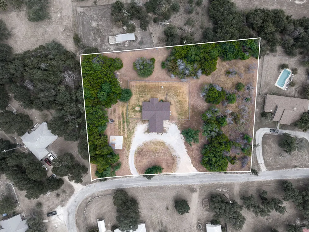 534 County Road 3081 Lampasas, TX 76550