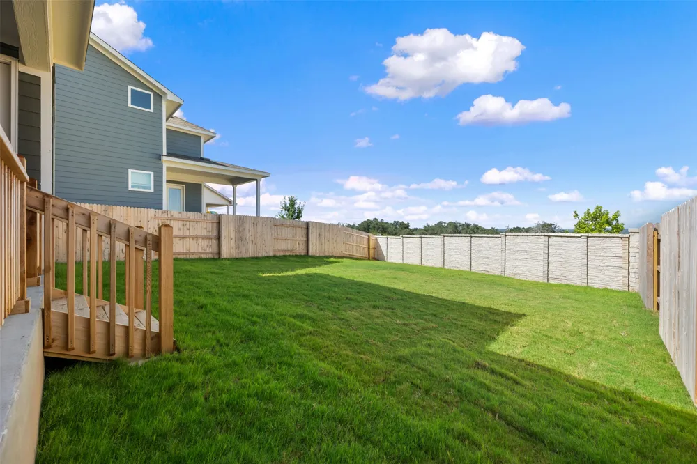 204 Clover Bend Liberty Hill, TX 78642