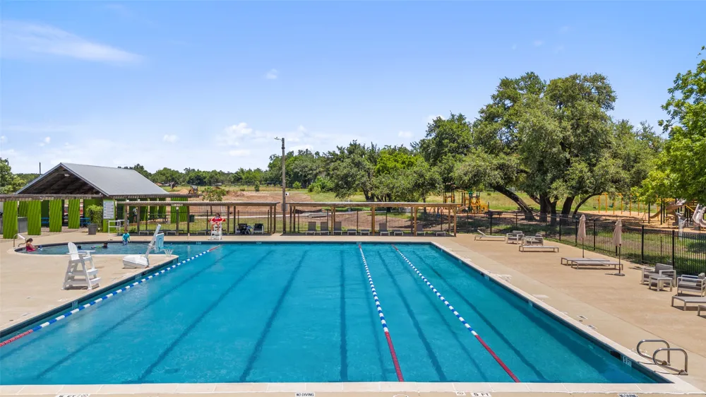 204 Clover Bend Liberty Hill, TX 78642