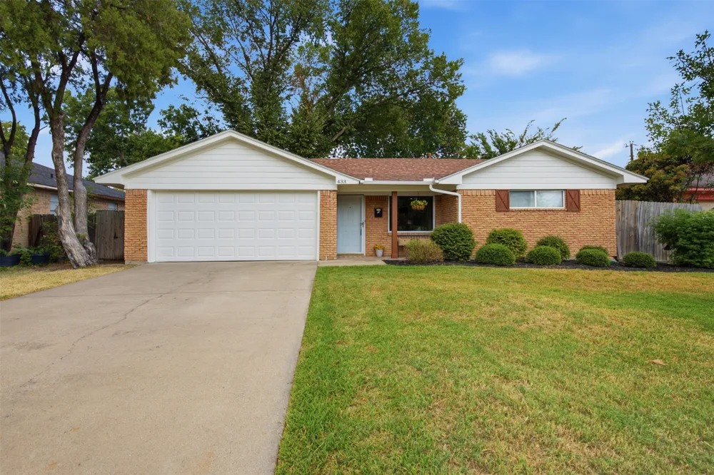 433 La Salle Drive Richardson, TX 75081