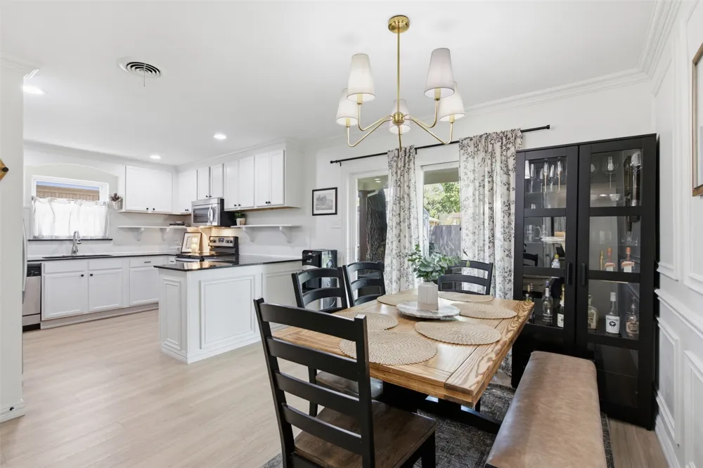 433 La Salle Drive Richardson, TX 75081