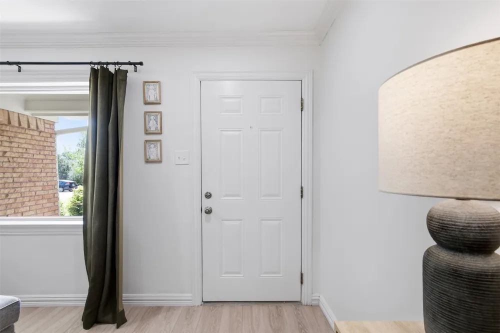 433 La Salle Drive Richardson, TX 75081