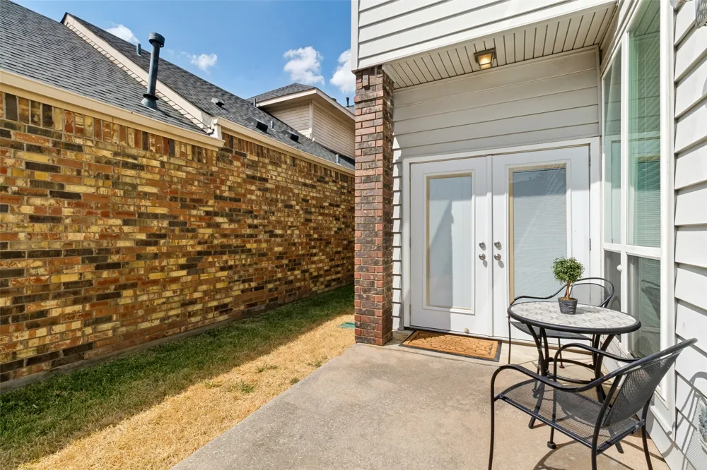 18728 Flatstone Court Dallas, TX 75252