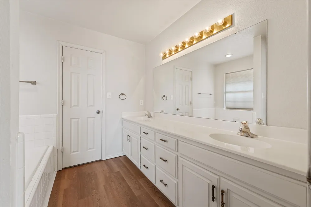 419 Strata Drive Denton, TX 76201