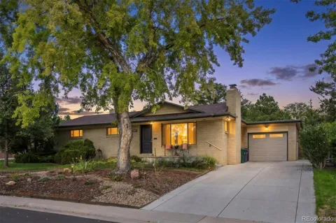 2582 S Dennison Court