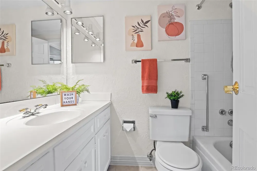 1085 Lafayette Street #403 Denver, CO 80218