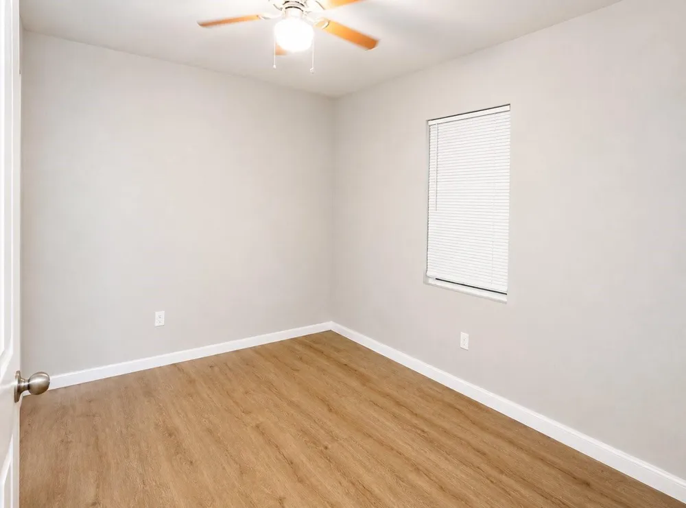 15521 Highway 6 Santa Fe, TX 77517