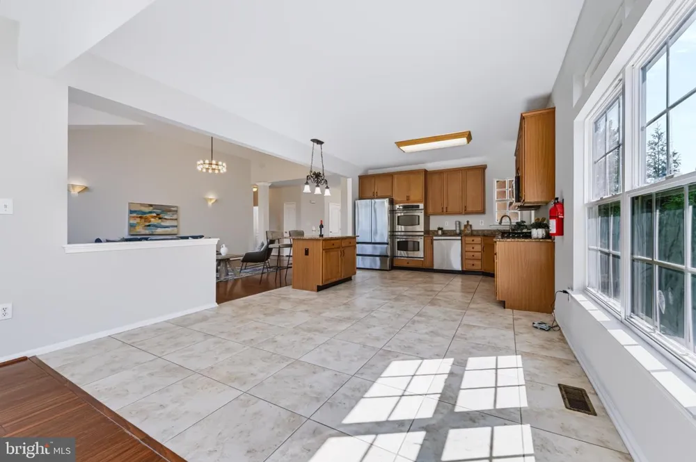 1437 CRANLEIGH LANE Williamstown, NJ 08094