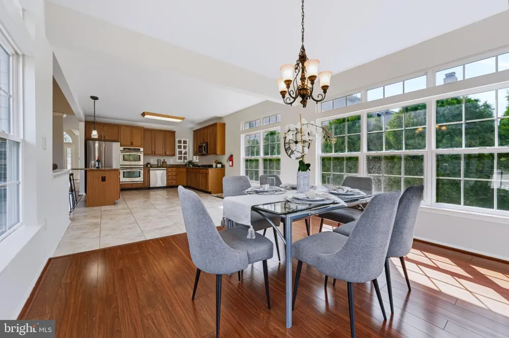 1437 CRANLEIGH LANE Williamstown, NJ 08094