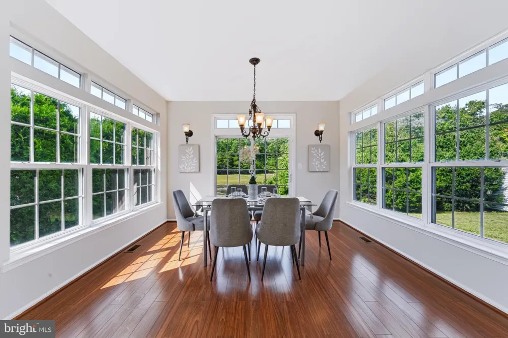 1437 CRANLEIGH LANE Williamstown, NJ 08094
