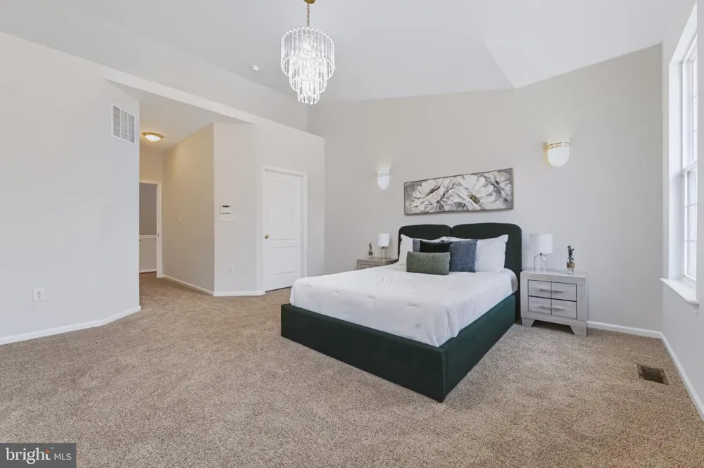 1437 CRANLEIGH LANE Williamstown, NJ 08094