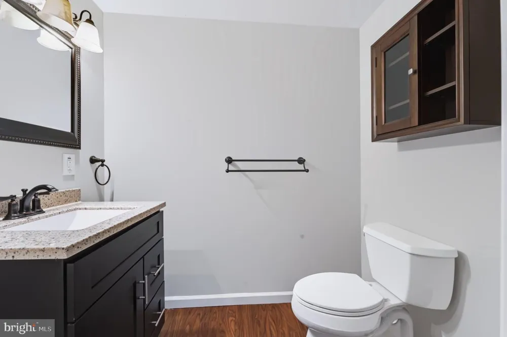1437 CRANLEIGH LANE Williamstown, NJ 08094