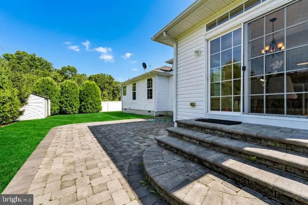 1437 CRANLEIGH LANE Williamstown, NJ 08094
