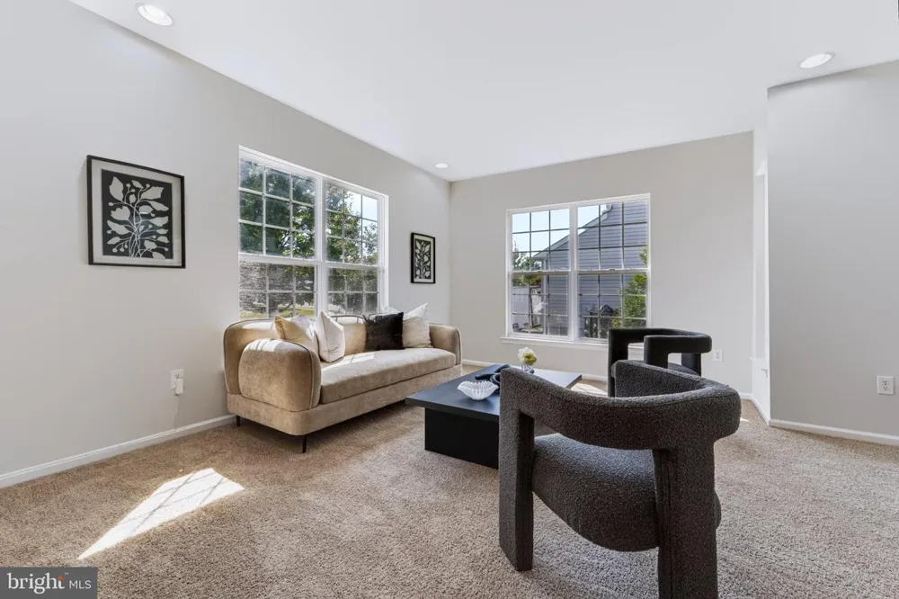 1437 CRANLEIGH LANE Williamstown, NJ 08094