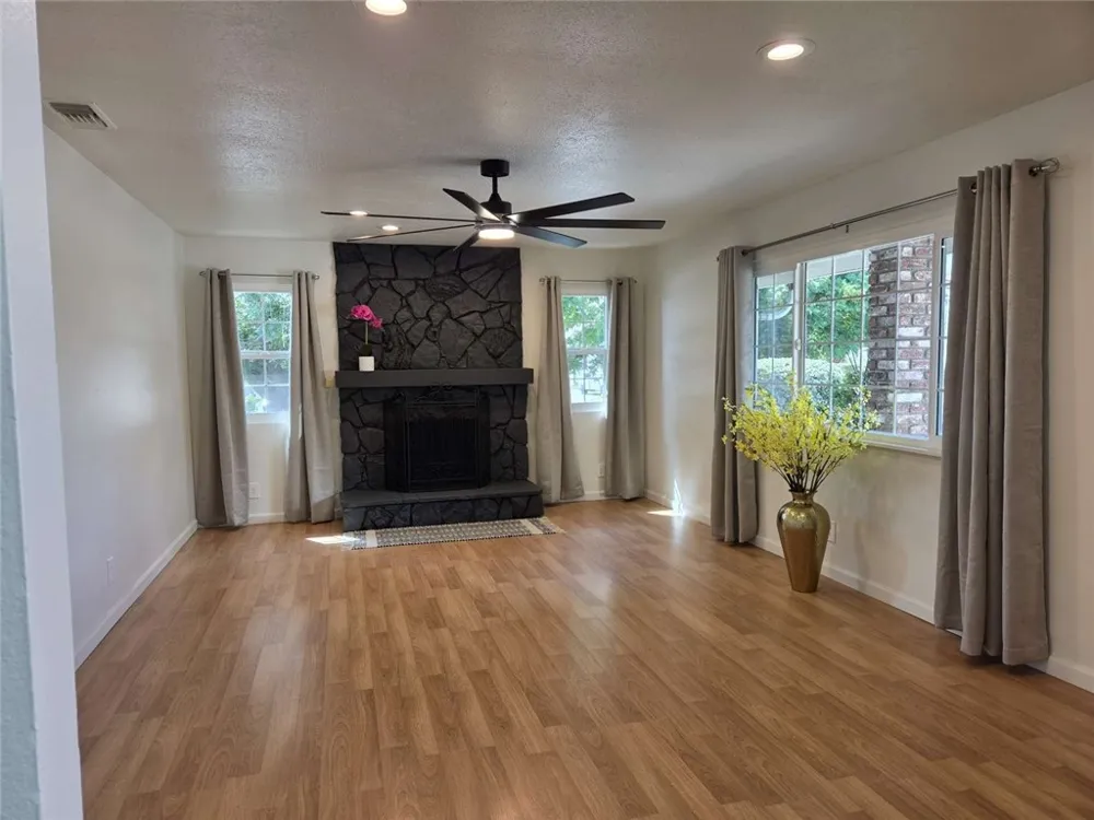 35465 Date Avenue Yucaipa, CA 92399