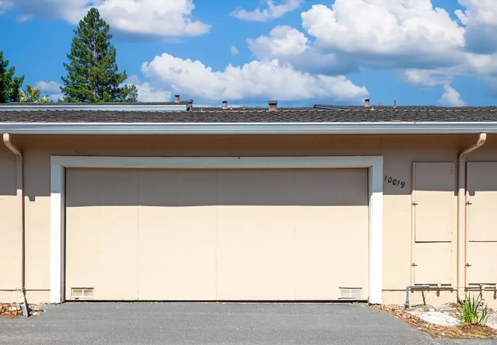 10019 Dove Oak Court Cupertino, CA 95014