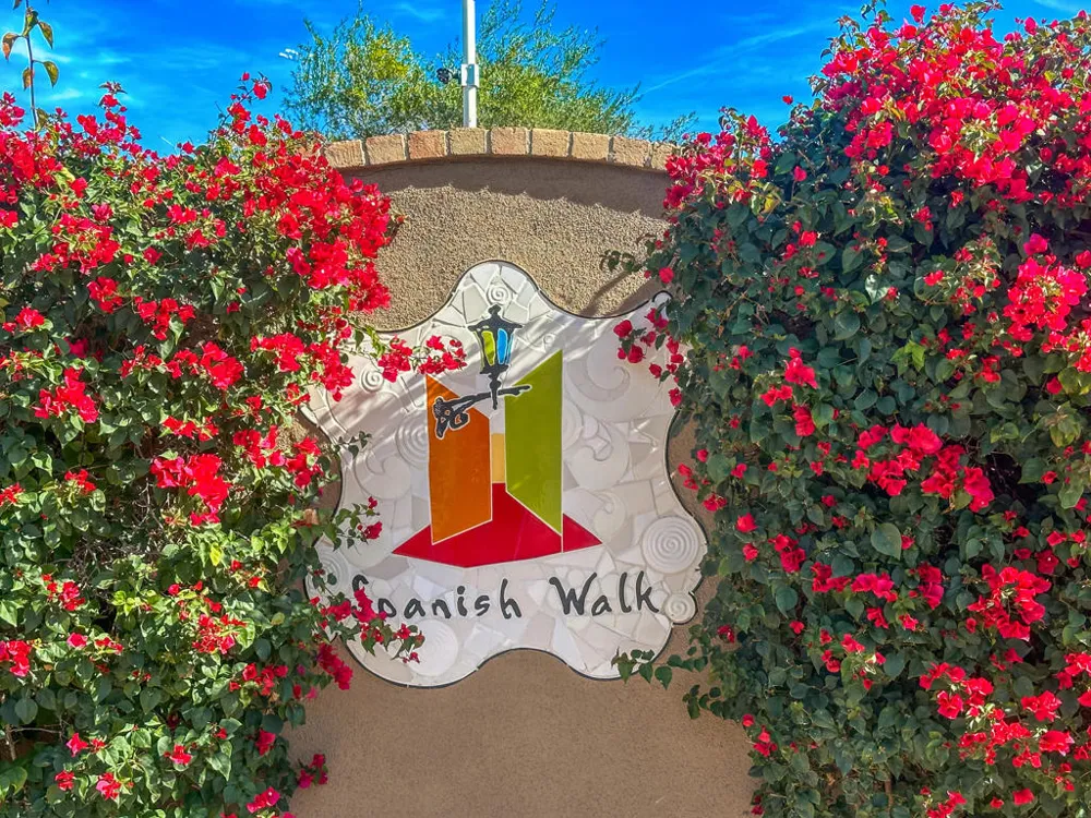 601 Calle Vibrante Palm Desert, CA 92211