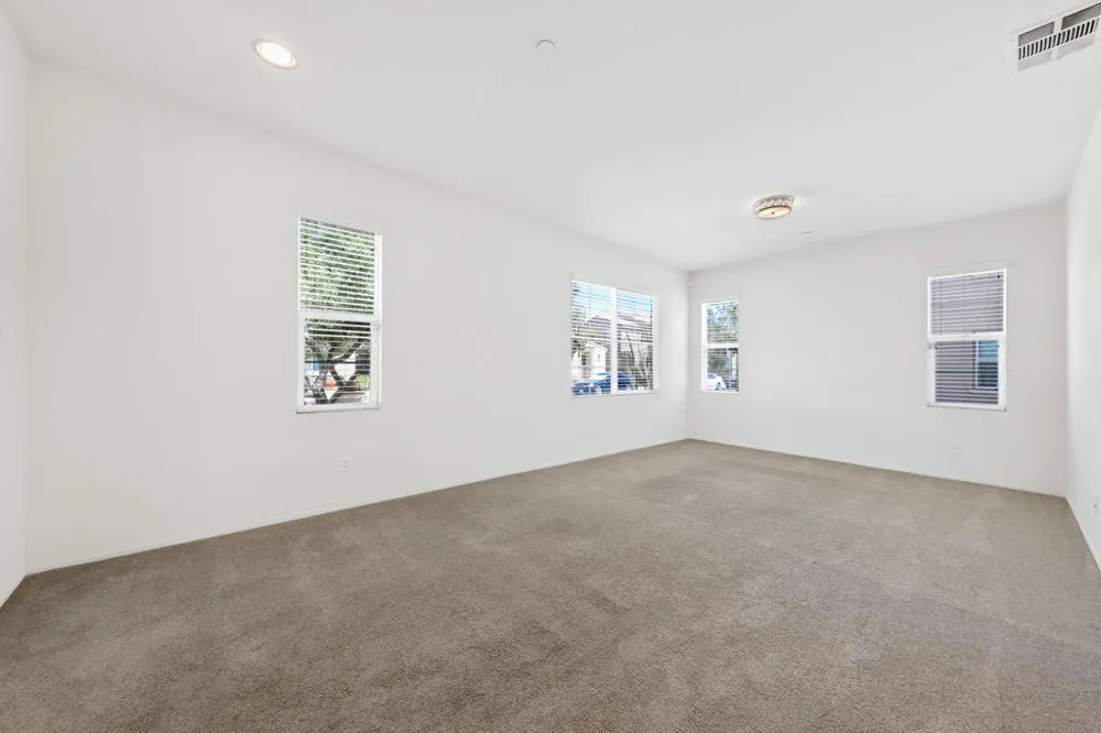 601 Calle Vibrante Palm Desert, CA 92211
