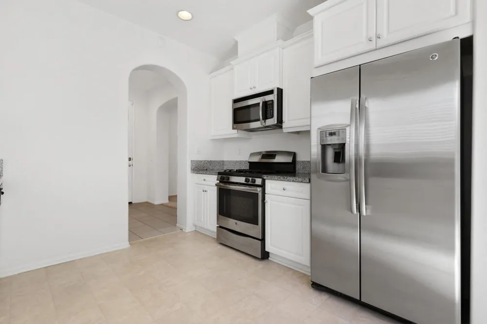 601 Calle Vibrante Palm Desert, CA 92211