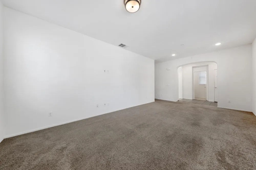 601 Calle Vibrante Palm Desert, CA 92211