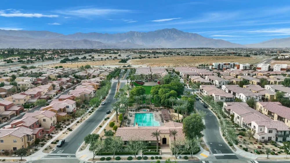 601 Calle Vibrante Palm Desert, CA 92211