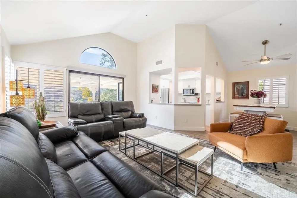 29114 Laurel Valley Drive Vista, CA 92084