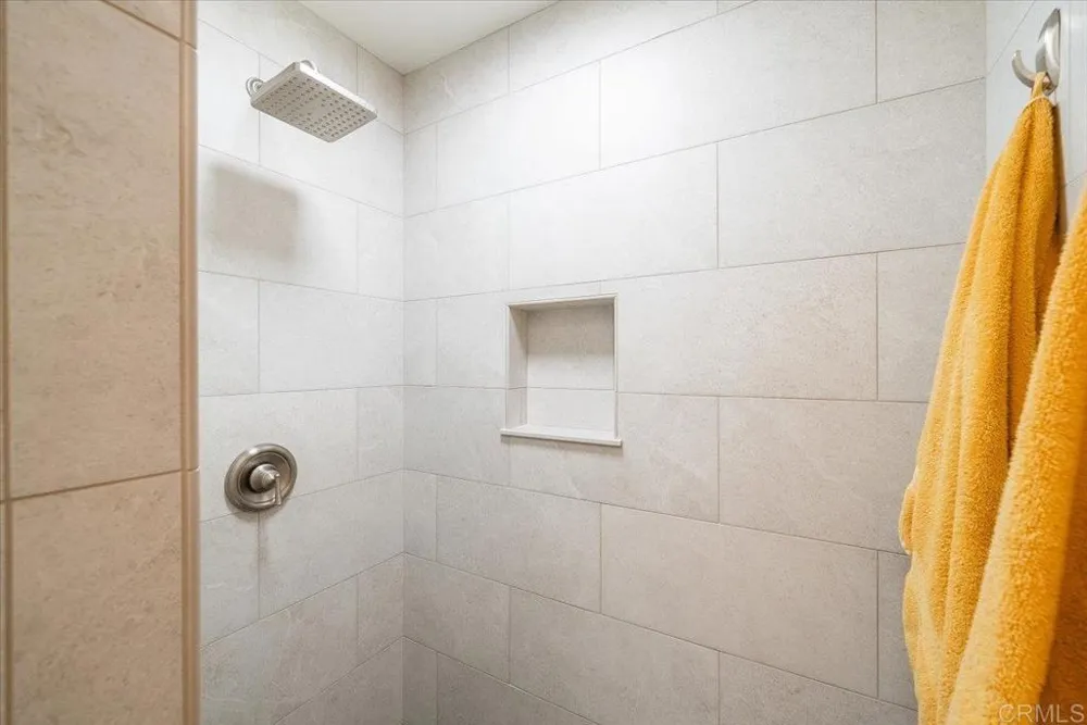 29114 Laurel Valley Drive Vista, CA 92084