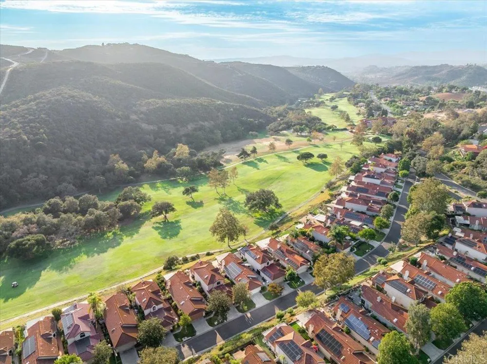 29114 Laurel Valley Drive Vista, CA 92084