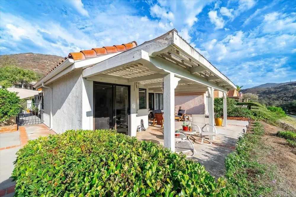 29114 Laurel Valley Drive Vista, CA 92084