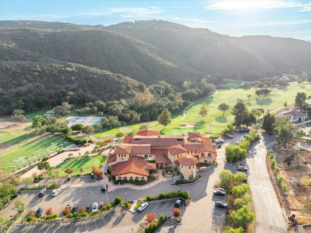 29114 Laurel Valley Drive Vista, CA 92084