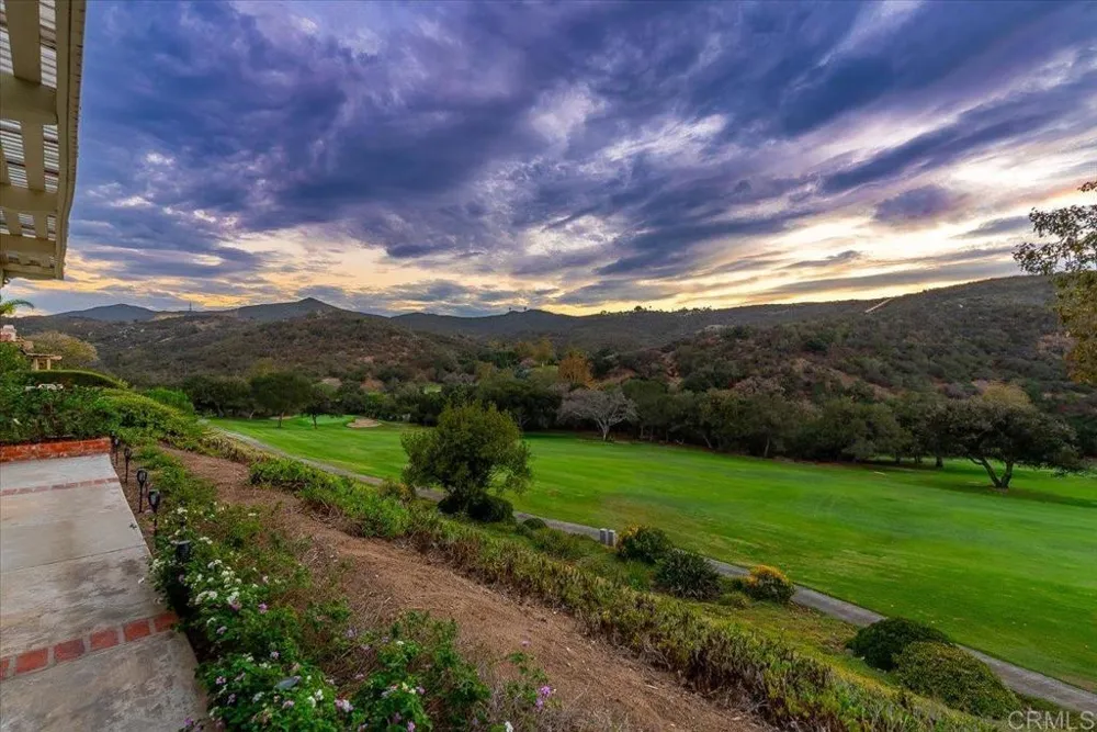 29114 Laurel Valley Drive Vista, CA 92084