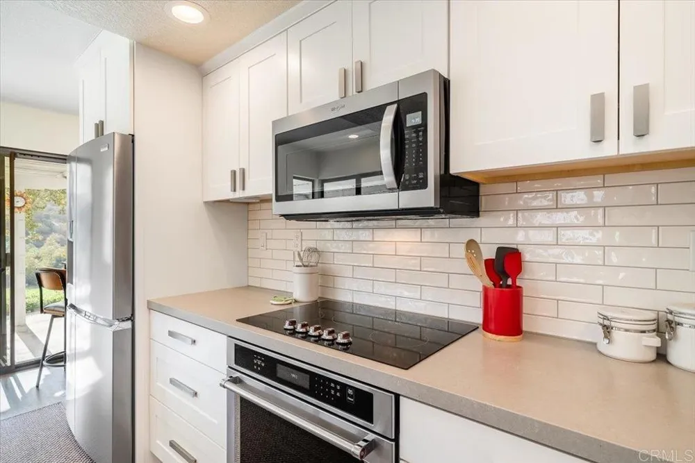 29114 Laurel Valley Drive Vista, CA 92084