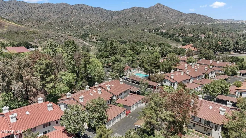5473 Spanish Oak Lane #G Oak Park, CA 91377