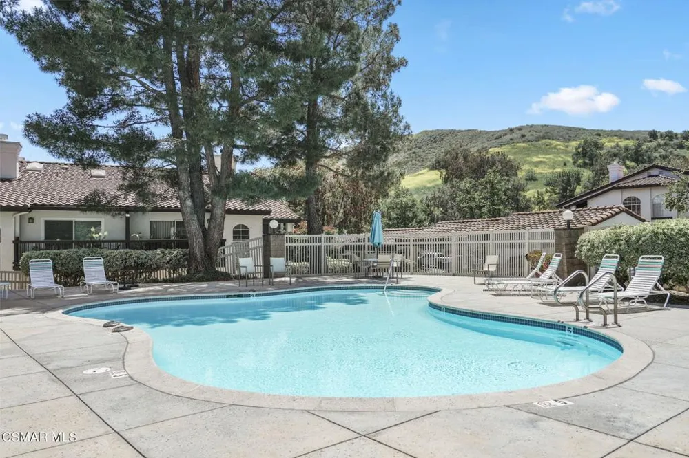5473 Spanish Oak Lane #G Oak Park, CA 91377
