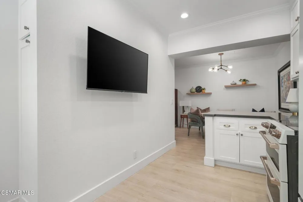 5473 Spanish Oak Lane #G Oak Park, CA 91377