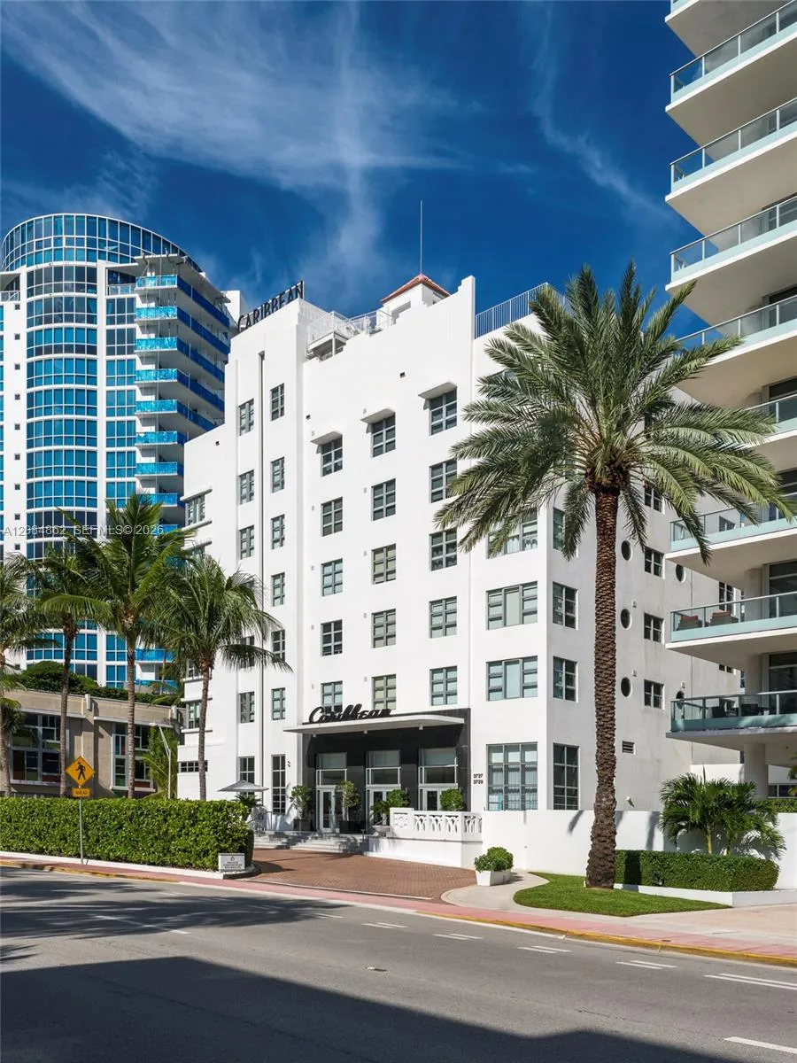 3739 Collins Ave #PH601/603 Miami Beach, FL 33140