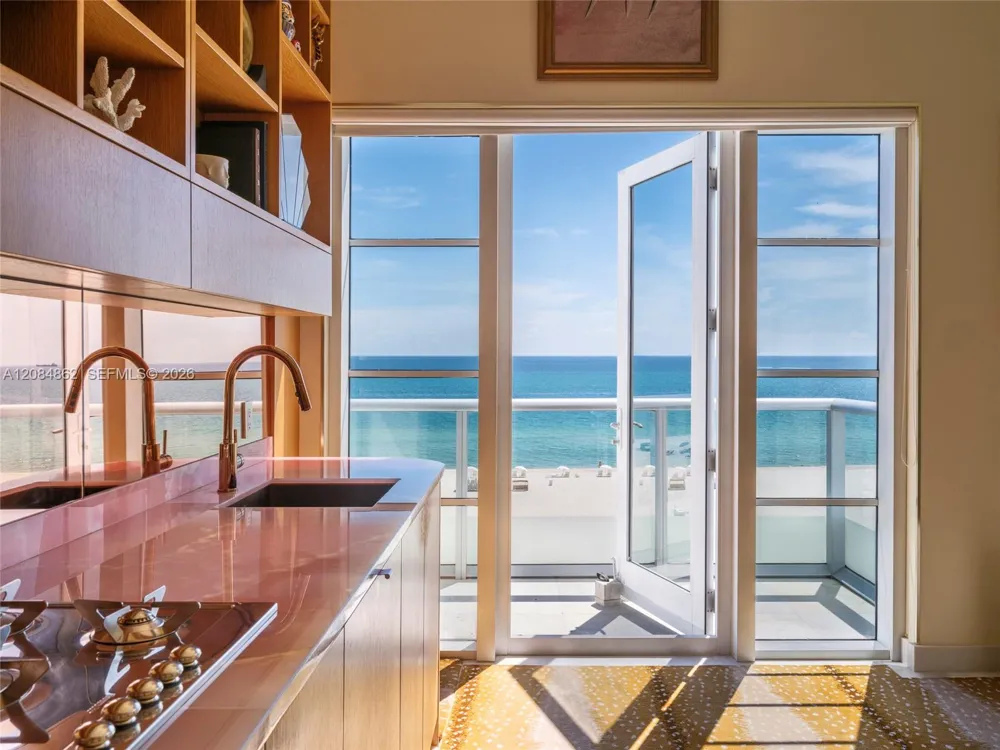 3739 Collins Ave #PH601/603 Miami Beach, FL 33140