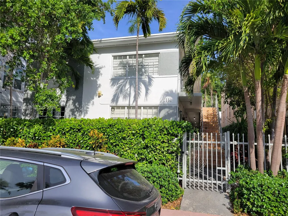 1551 Michigan Ave #11 Miami Beach, FL 33139