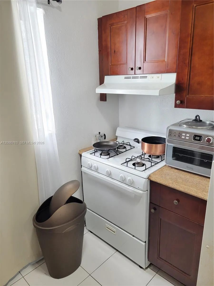 1551 Michigan Ave #11 Miami Beach, FL 33139