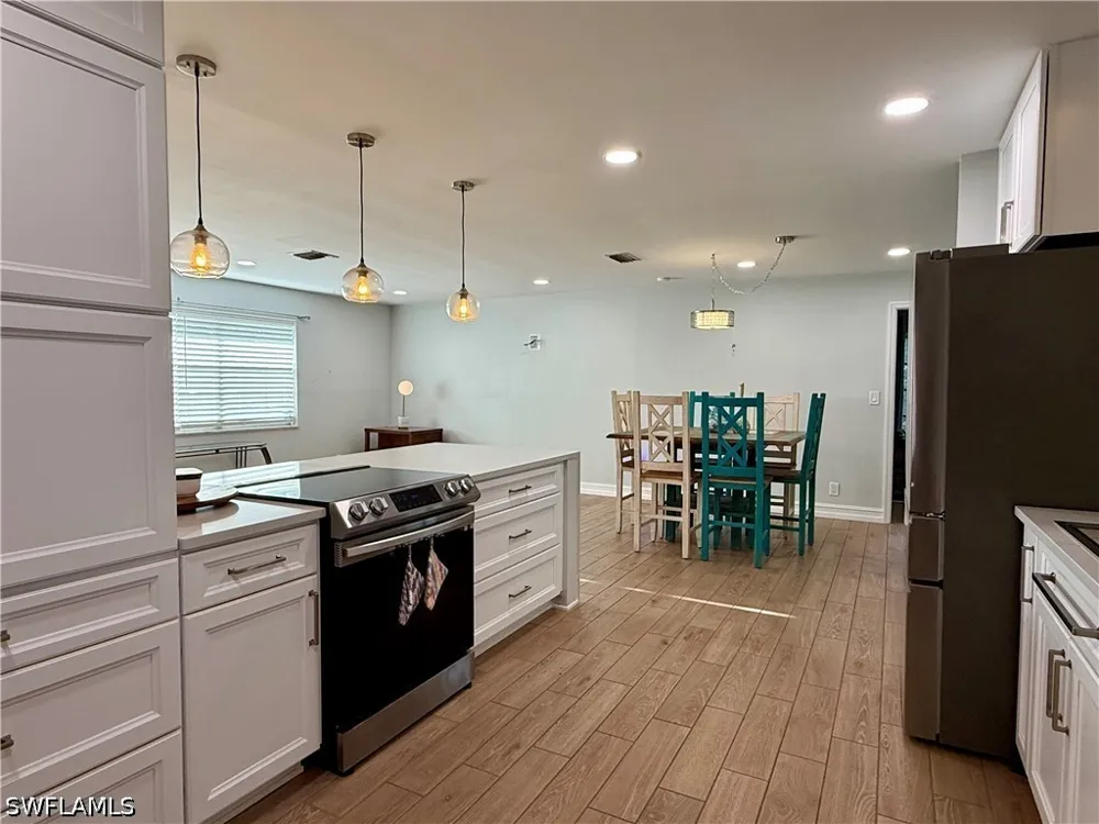 Island Park Court SW Fort Myers, FL 33908