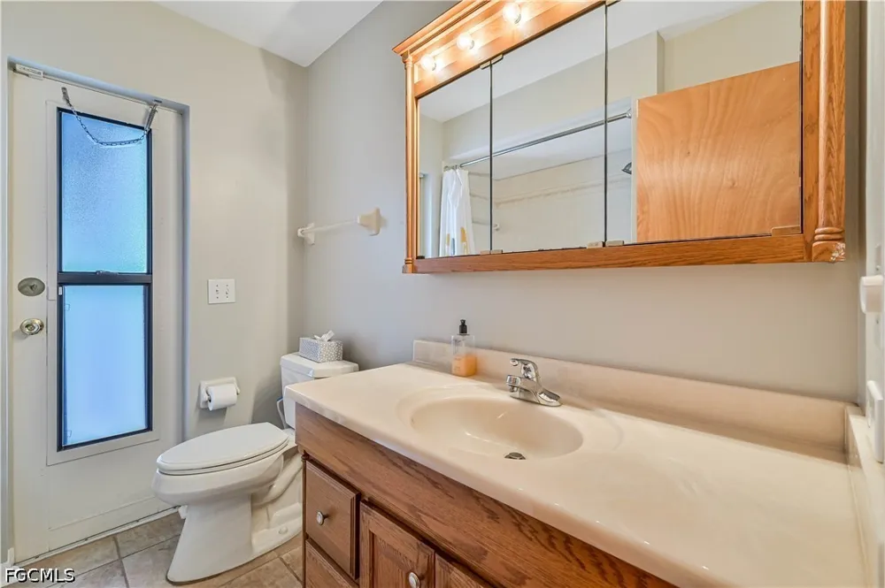 SE 32nd Street Cape Coral, FL 33904